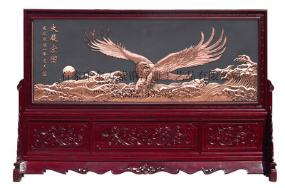 東方三奇帝紫銅浮雕紅木落地鏡屏——融匯奢華與風(fēng)水的商務(wù)家居臻品